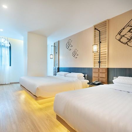 Hostel Phra Nakhon Poshtel Bangkok Exterior foto